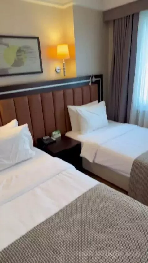 Standard Twin Room (#321) bed picture #5