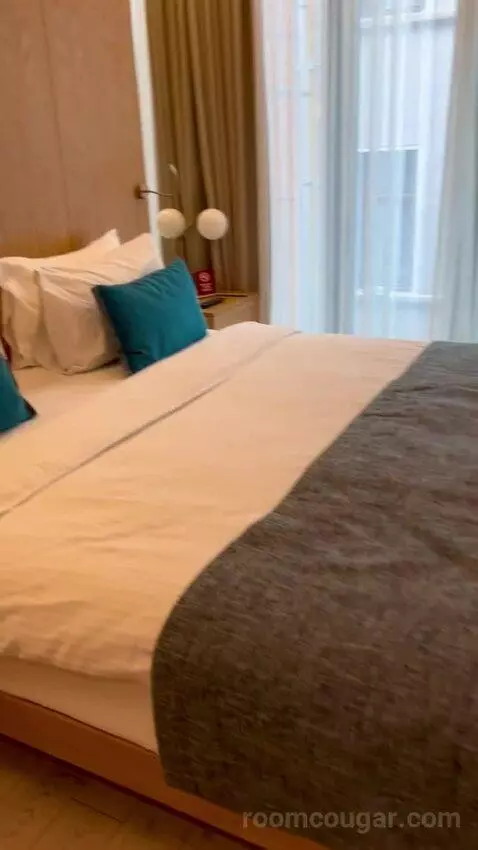 Standard Double or Twin Room (#208) bed picture #3