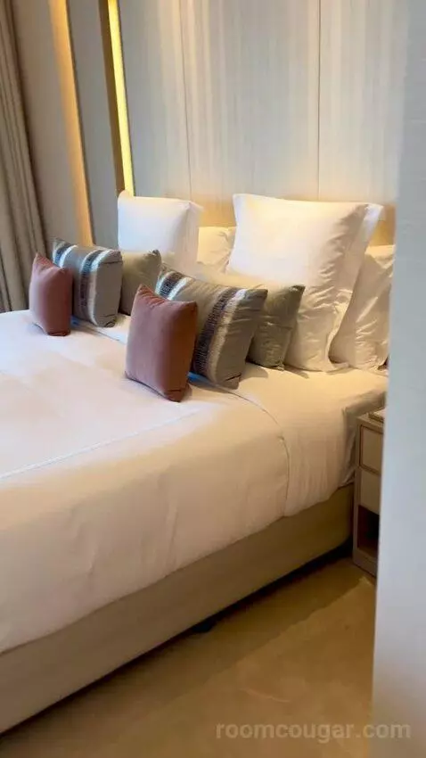Superior Room (#506) bed picture #1