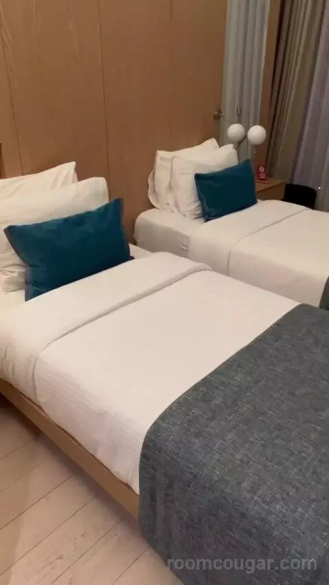 Standard Twin Room (#106) bed picture #1