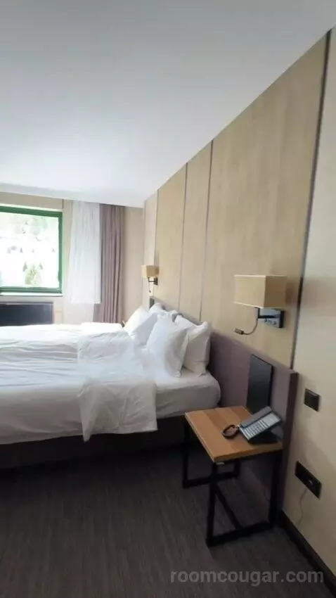 Double Room (#207) bed picture #3