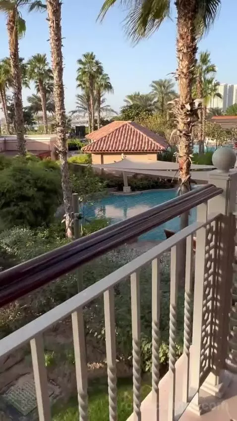 One Bedroom Suite, Two Balconies with Garden View, Living Room (#106) picture #3