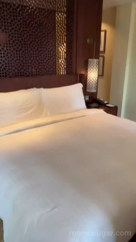 One Bedroom Suite, Two Balconies with Garden View, Living Room (#106) bed picture #6