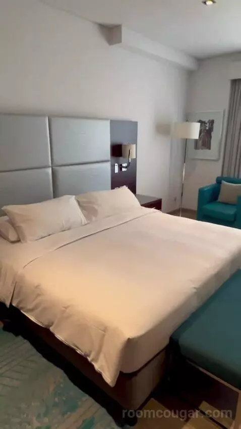 Three Bedroom Family Suite (#3005) bed picture #9