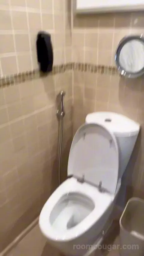 Studio with Sea View (Private Beach Access) (#0307) bathroom picture #6