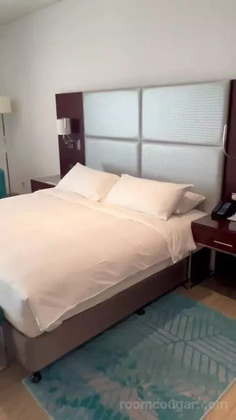 Studio with Sea View (Private Beach Access) (#0307) bed picture #3