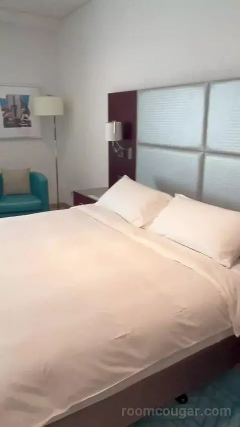 Studio with Sea View (Private Beach Access) (#0307) bed picture #5