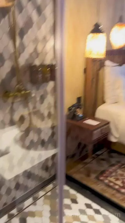 Bedouin Medium Room with King Bed (#2048) bathroom picture #6