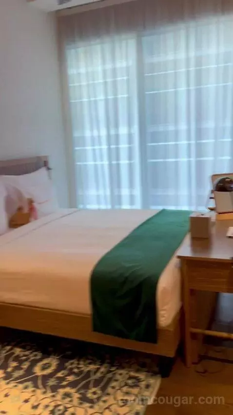 Glamping Large Room with King Bed (#2047) bed picture #9