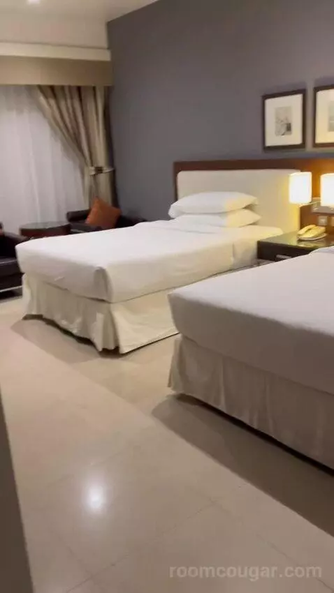 Classic Twin Room with Balcony - Complimentary Shuttle Service To Dubai Mall and Kite Beach (#0205) bed picture #1