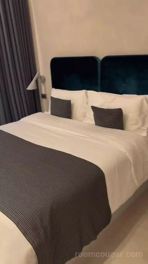 Standard Double Room (#107) bed picture #2