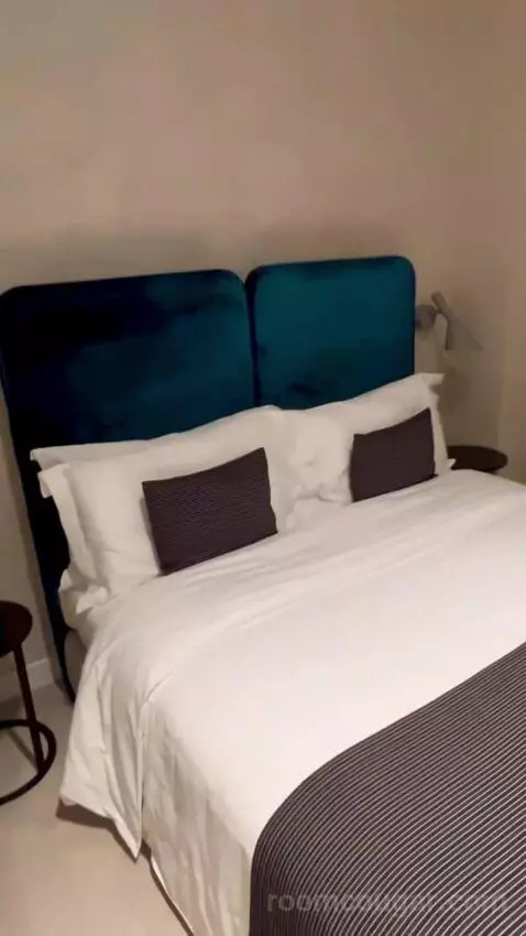 Executive Double Room (#108) bed picture #10