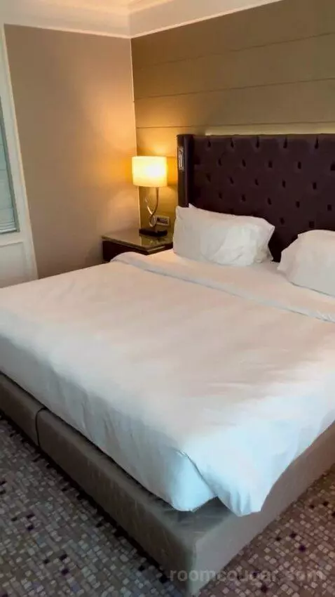 Premium Room with City View (#203) bed picture #6