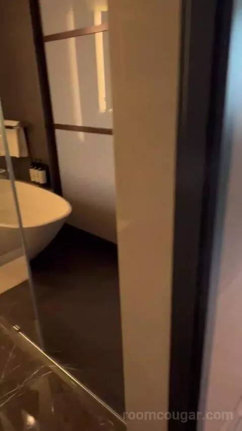 Fairmont Room with Sea View and Balcony (#804) bathroom picture #2