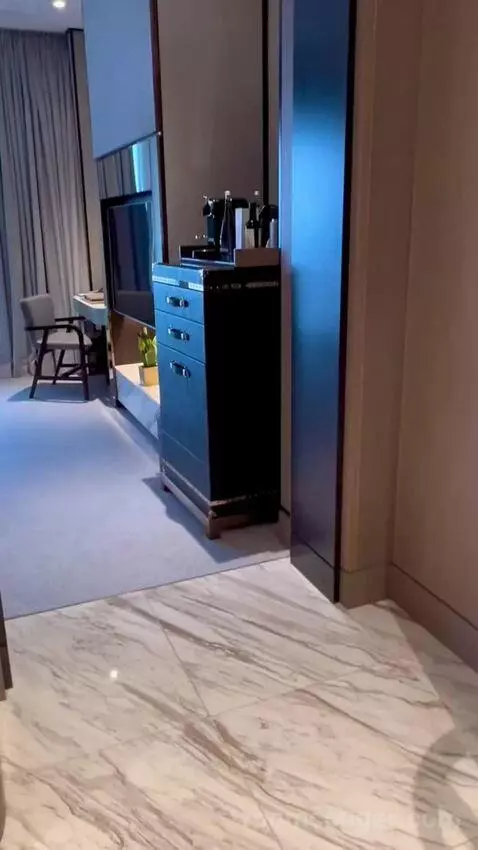 Premier King Room (#3213) picture #1