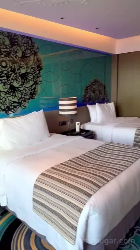Fabulous Twin Room (#605) bed picture #6