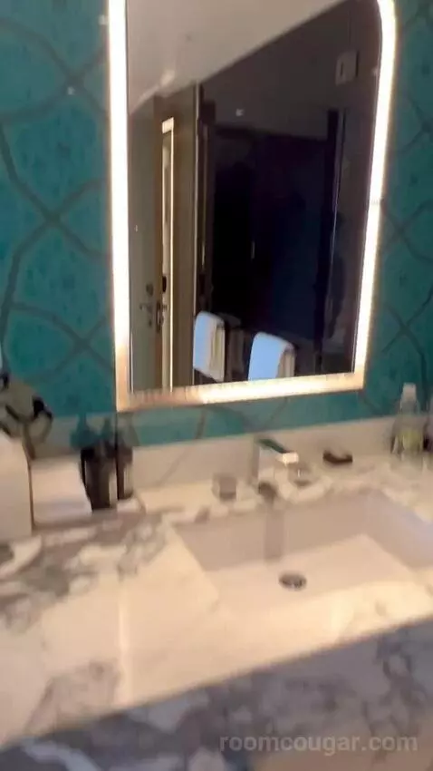 Fabulous Twin Room (#605) bathroom picture #8