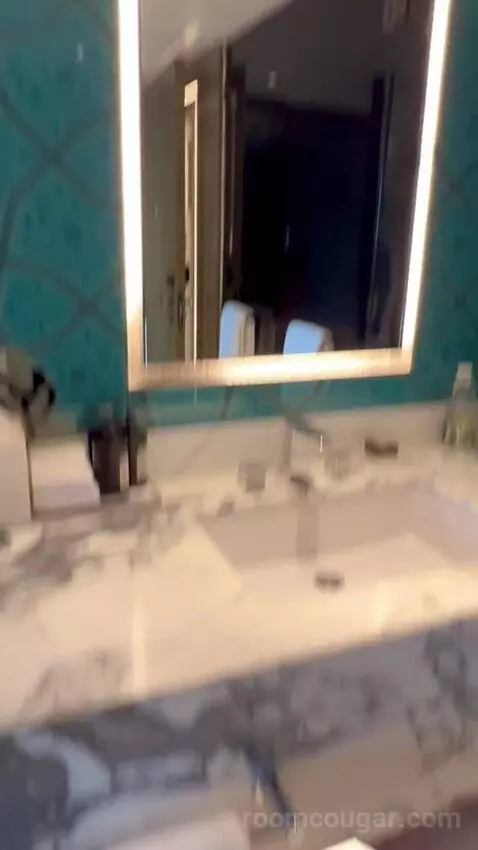 Fabulous Twin Room (#605) bathroom picture #9