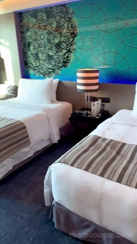 Fabulous Twin Room (#605) bed picture #1