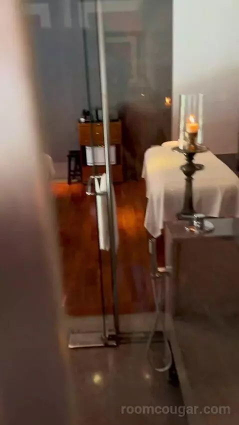 Chedi Club Suite bed picture #9