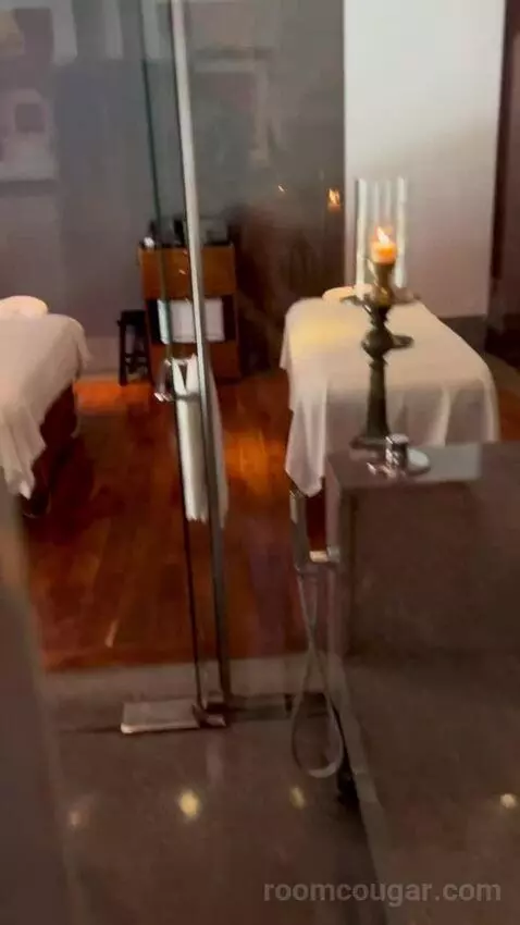 Chedi Club Suite bed picture #10