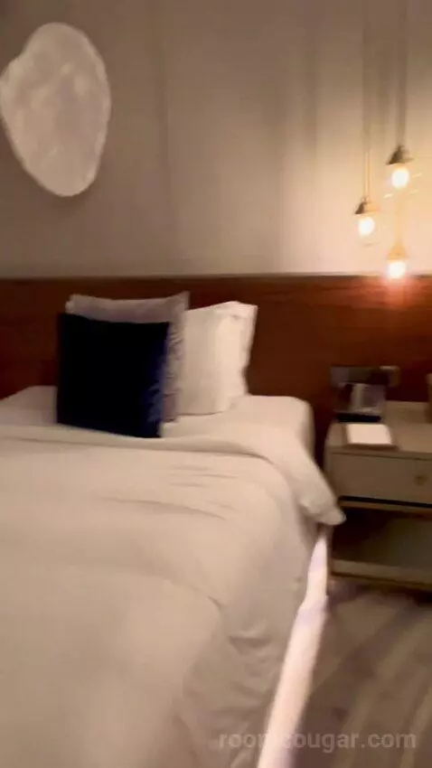Deluxe Twin Room, Guest Room, 2 Double, Dubai Canal View (#803) bed picture #1
