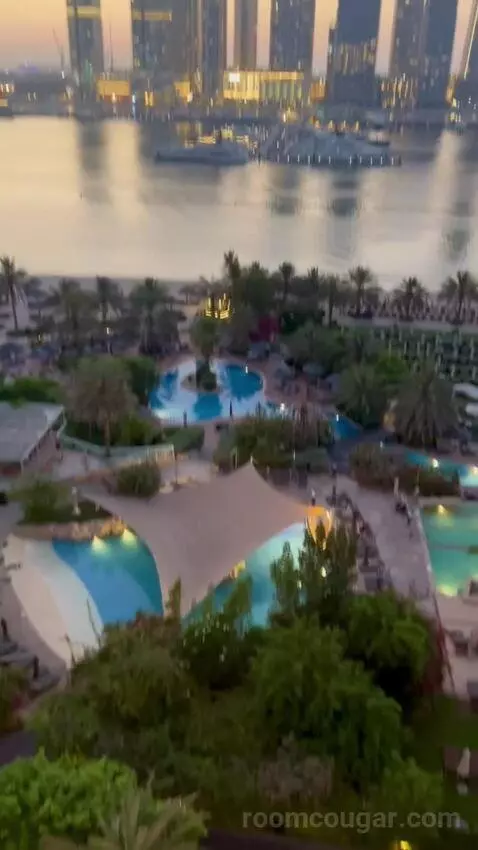 Westin Club Sea View, 1 King with Balcony, Breakfast, Happy Hour, Afternoon Tea, Club Lounge and Jungle Bay Waterpark Access view picture #11