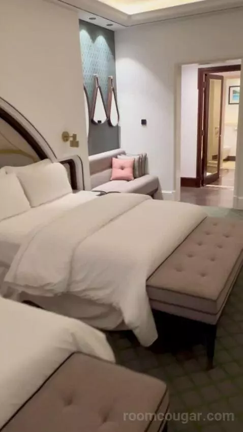Deluxe Sea View, 2 Queens, Jungle Bay Waterpark Access bed picture #9
