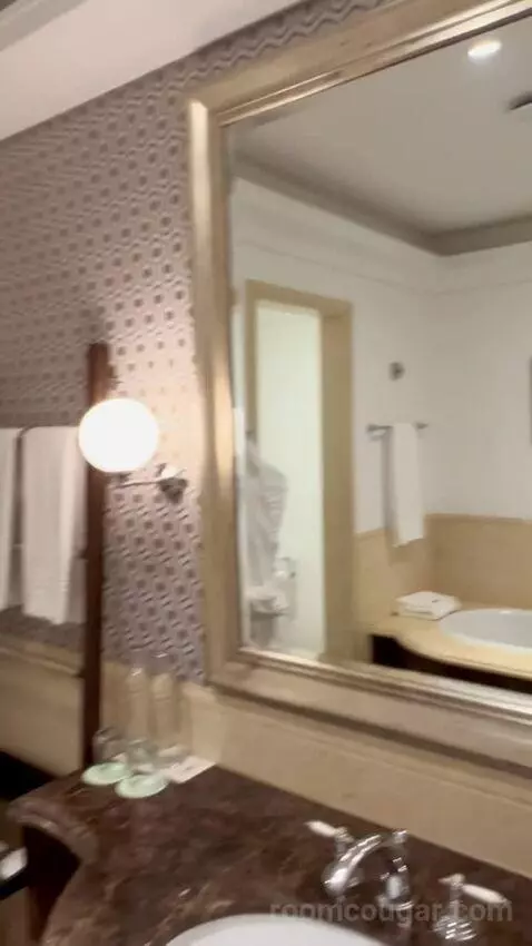 Deluxe Sea View, 2 Queens, Jungle Bay Waterpark Access bathroom picture #4