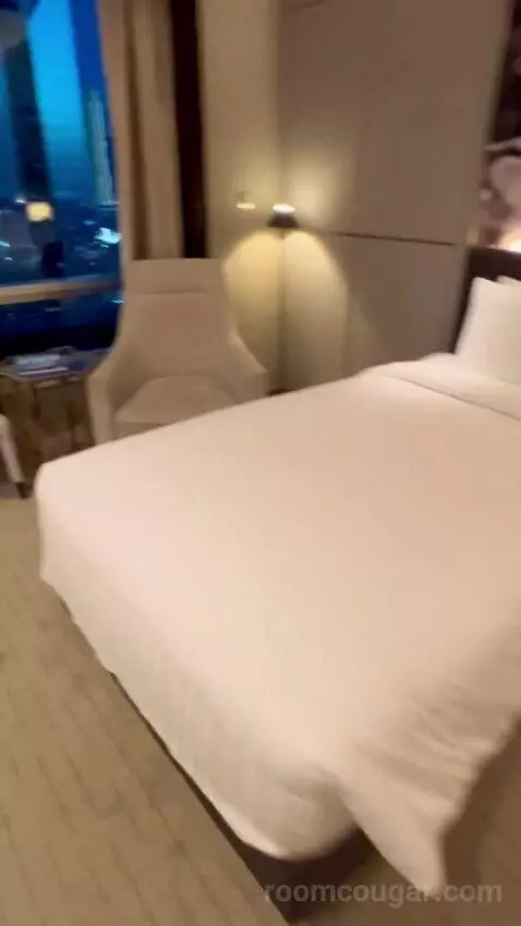 Deluxe Twin Room with Burj Khalifa View bed picture #12