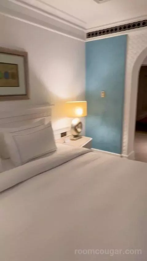 Tower Oceanfront Room with Balcony bed picture #11
