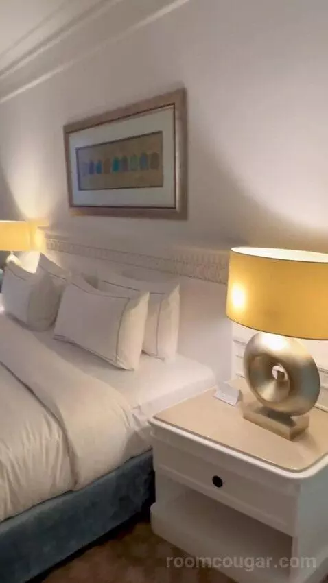 Tower Oceanfront Room with Balcony bed picture #6