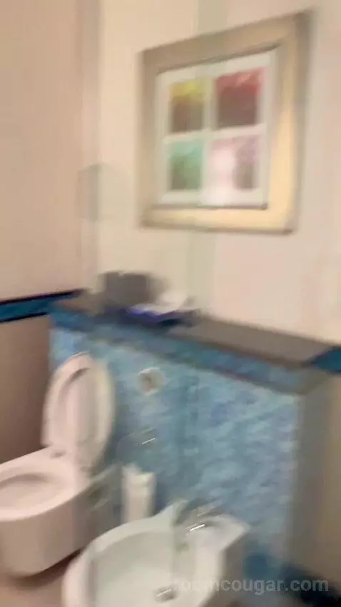 Club Suite with Partial Sea View with Complimentary Access To Executive Lounge Access, Afternoon Tea, Happy Hour and Two Bronze  bathroom picture #7
