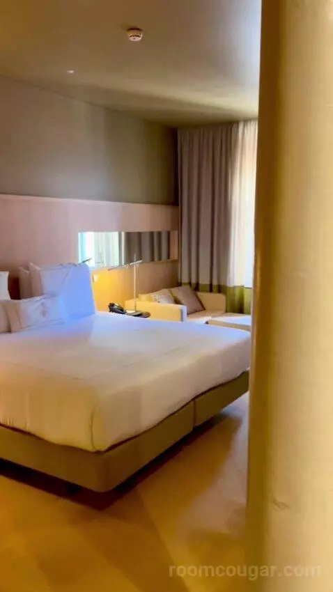 Superior Executive Double or Twin Room picture #3
