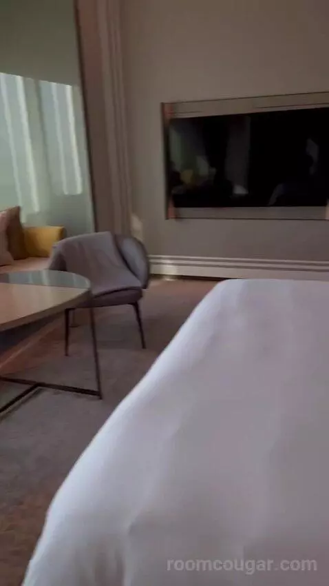 Grand Za’abeel King Burj Khalifa View (#37003) bed picture #6