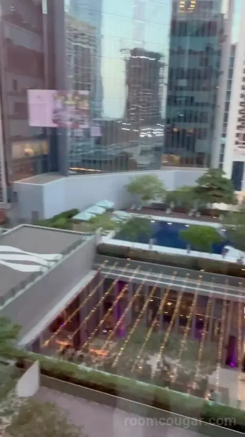 Premier Pool View Room (#512) view picture #4