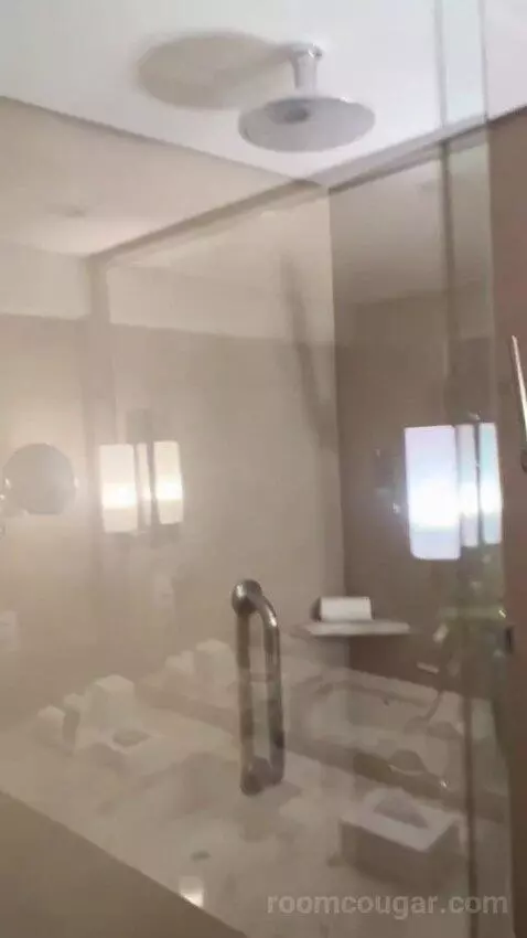 Fairmont Gold King Room with City View (#1334) bathroom picture #12