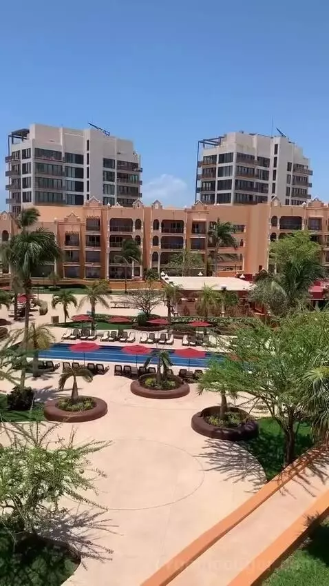Deluxe One-Bedroom Suite Beachfront 2 Children Stay Free (#79) picture #21