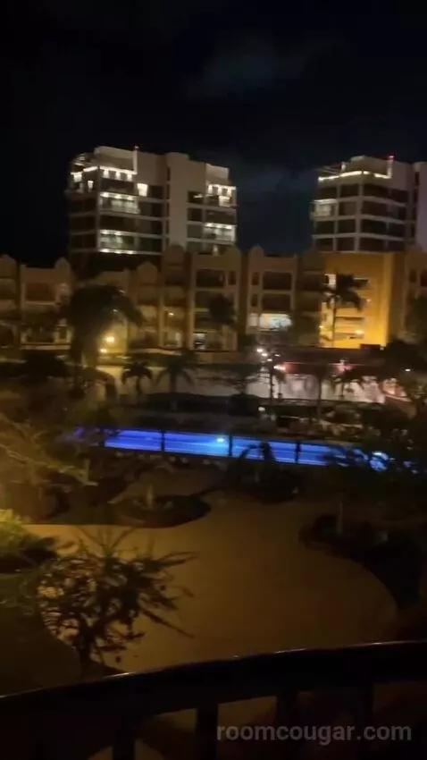 Deluxe One-Bedroom Suite Beachfront 2 Children Stay Free (#79) view picture #9