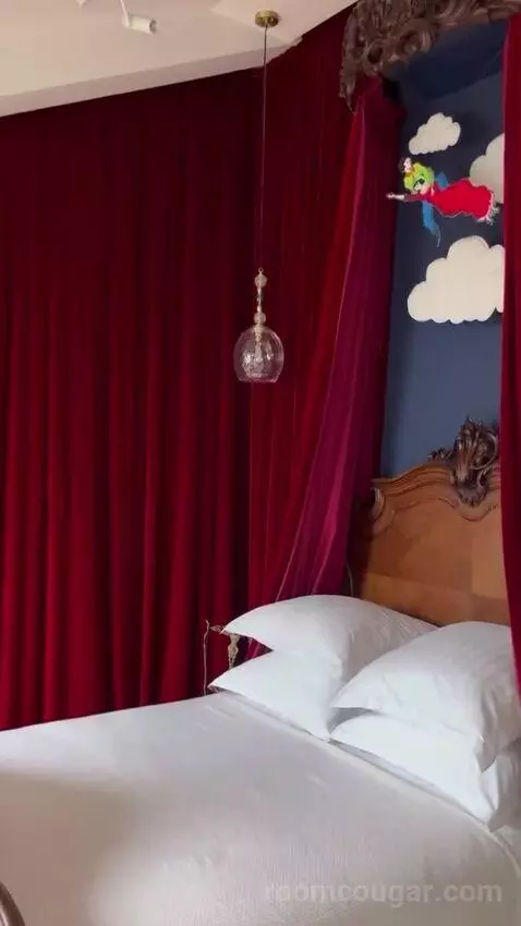 Standard (????) bed picture #1