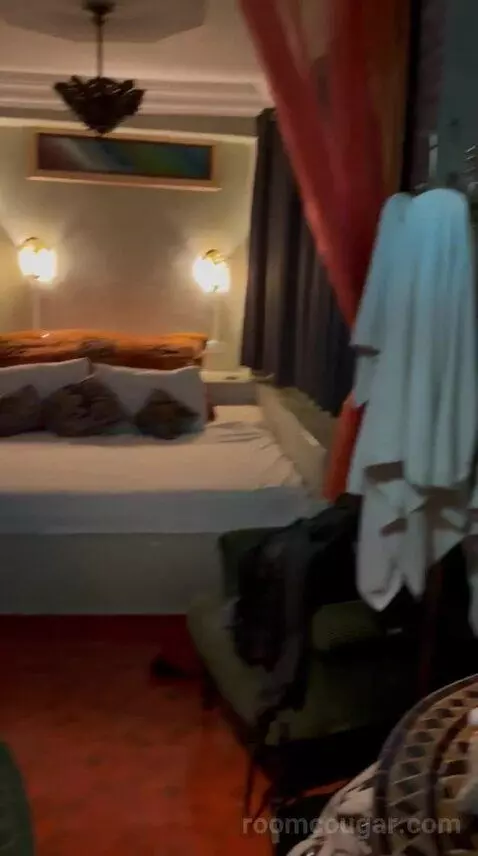 Suite with Terrace bed picture #3