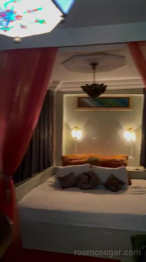 Suite with Terrace bed picture #10