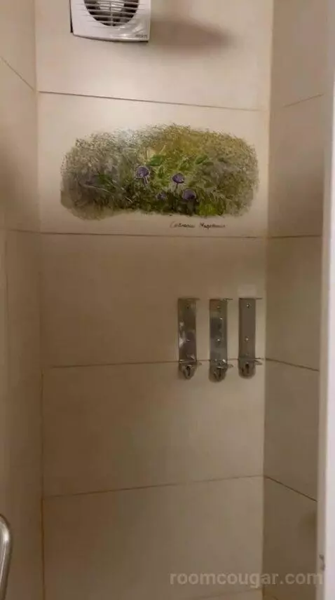 Standard (#101) bathroom picture #6