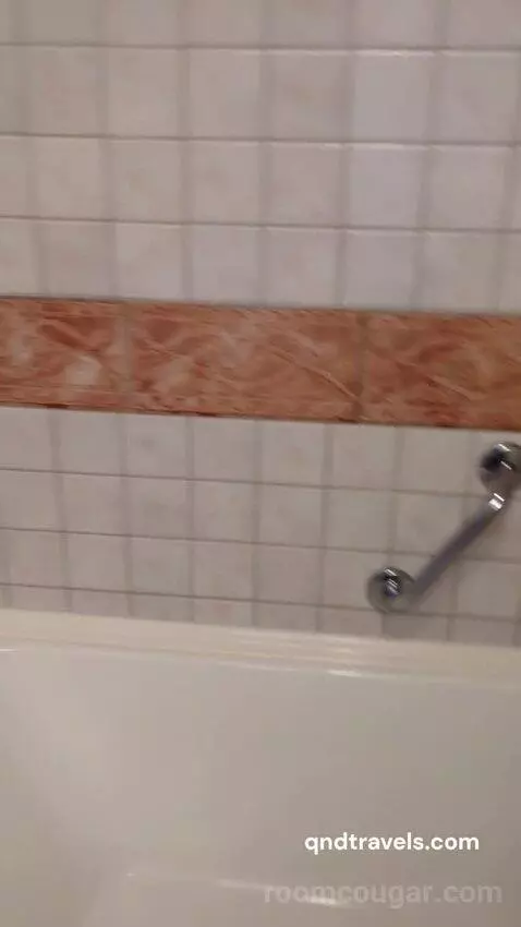 Jr Suite (#1636) bathroom picture #9