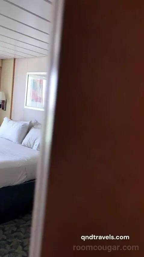 Jr Suite (#1608) bed picture #11