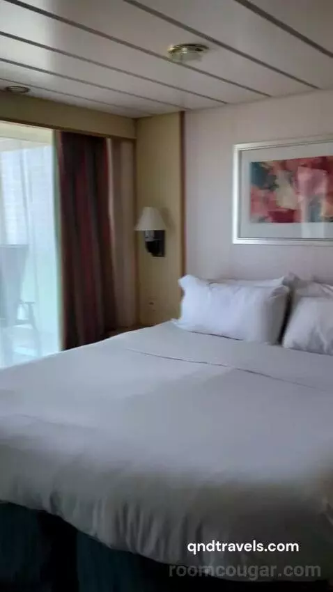 Jr Suite (#1608) bed picture #1