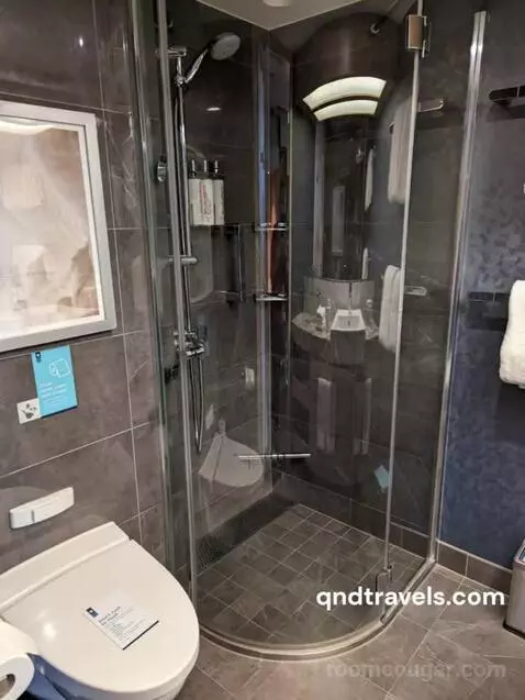 Suite (#17018) bathroom picture #3