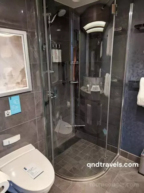 Suite (#17018) bathroom picture #4
