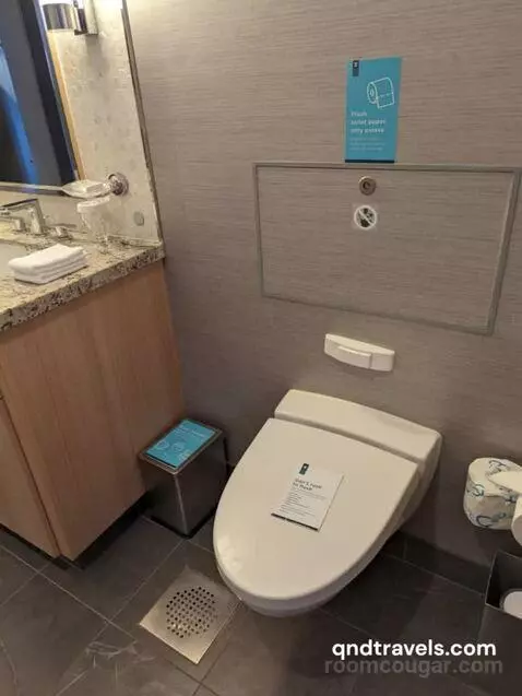 Suite (#14330) bathroom picture #5