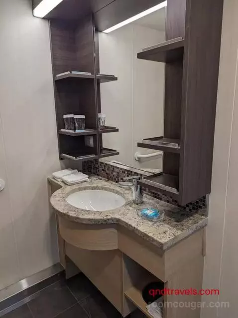 Suite (Jr. Suite Ac) bathroom picture #7